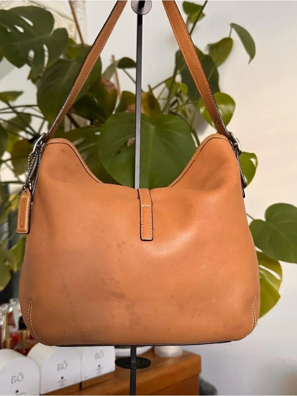 Y2k vintage Coach Tan Leather Hobo with Silver Buckle - Picture 4 of 8